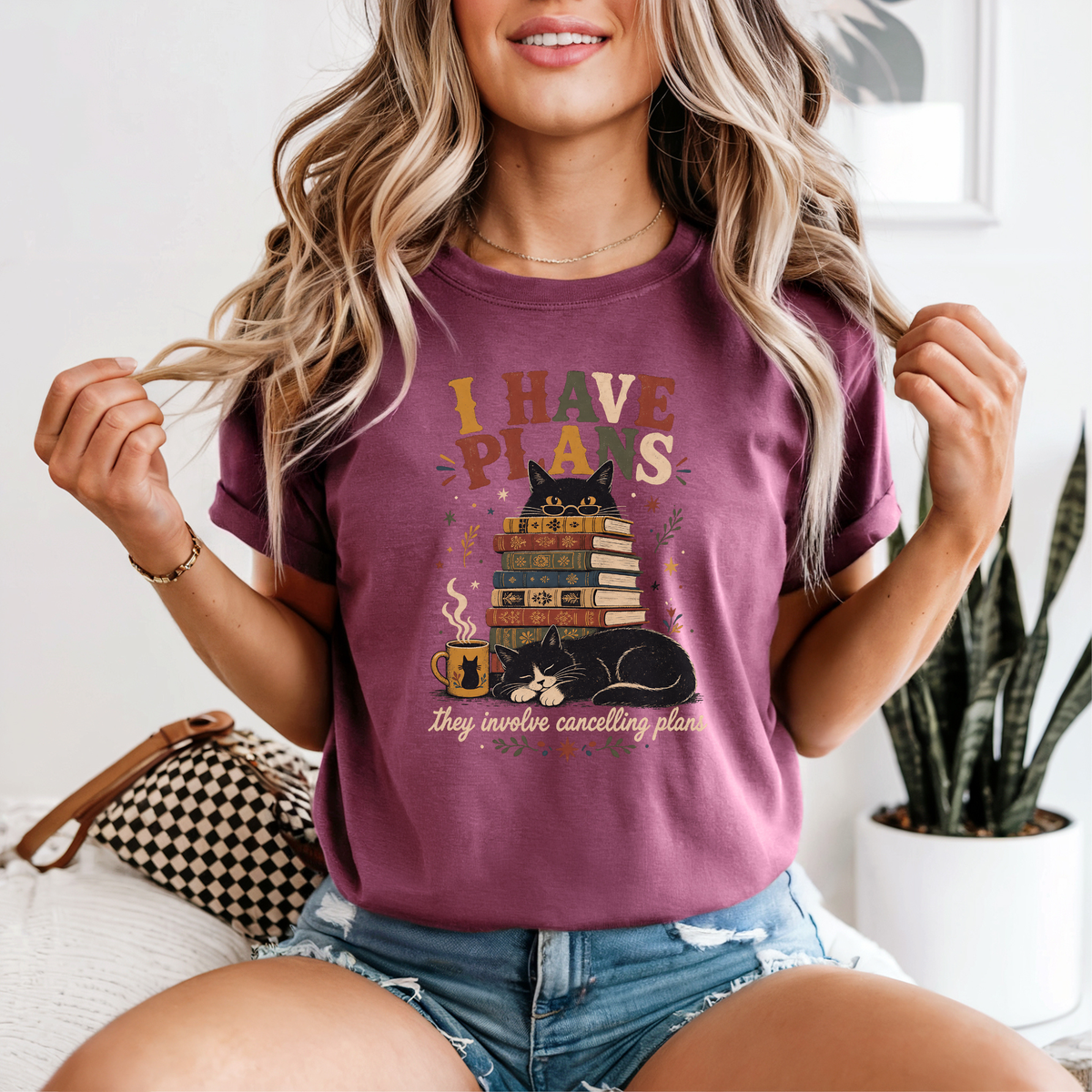I Have Plans (Reading) Cat T-Shirt | Cozy Cat & Book Lover Gift