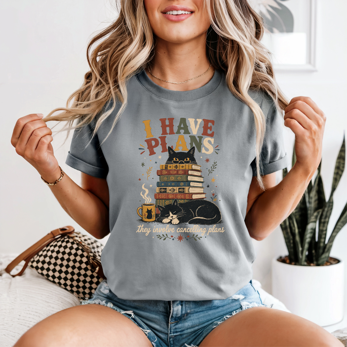 I Have Plans (Reading) Cat T-Shirt | Cozy Cat & Book Lover Gift