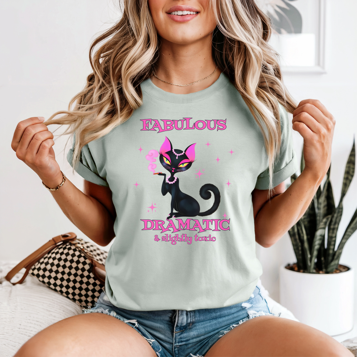 Fabulous Dramatic Cat T-Shirt | Sassy Cat Lover Gift
