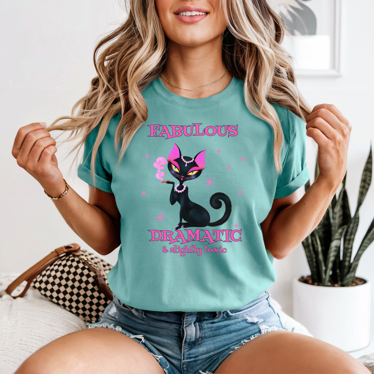 Fabulous Dramatic Cat T-Shirt | Sassy Cat Lover Gift