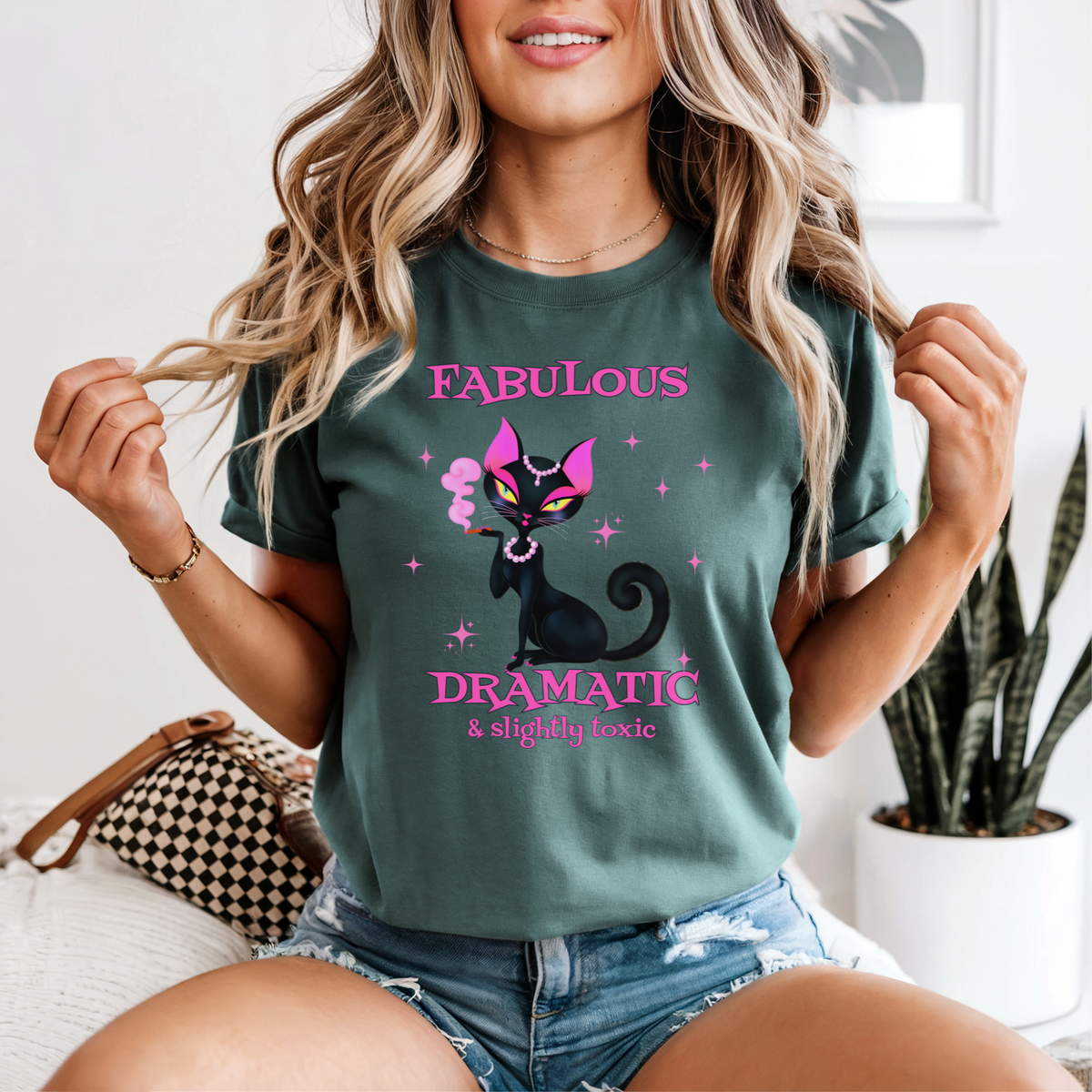 Fabulous Dramatic Cat T-Shirt | Sassy Cat Lover Gift