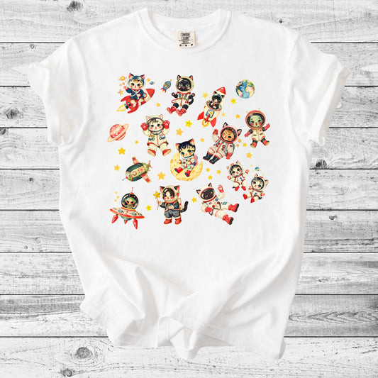 Retro Space Cats T-Shirt | Cute Cat Lover Gift