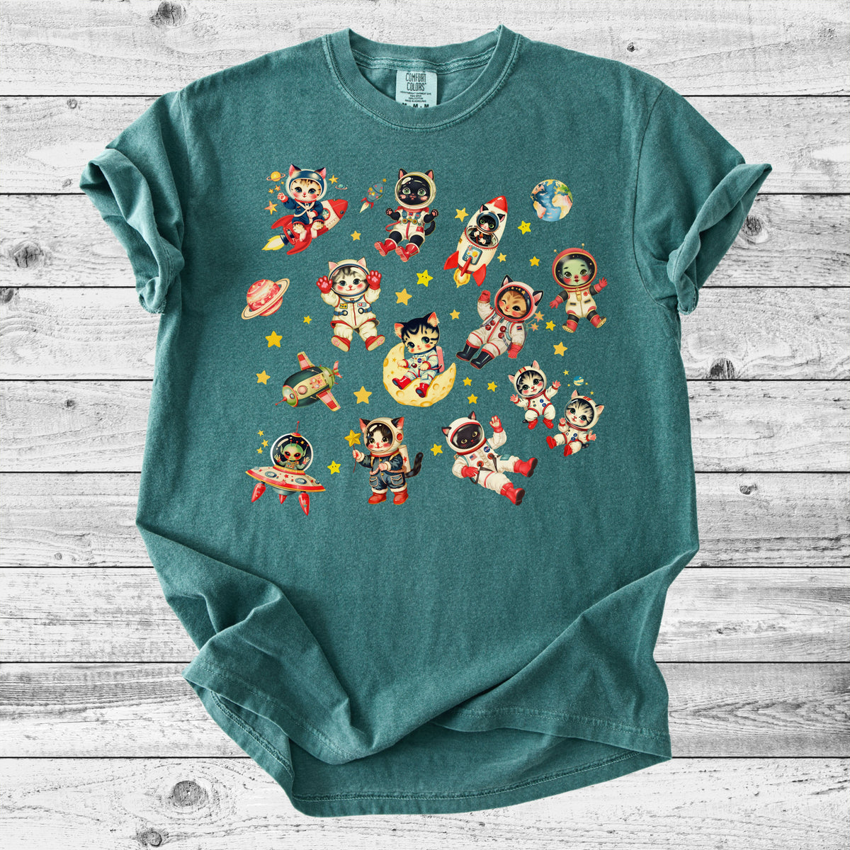 Retro Space Cats T-Shirt | Cute Cat Lover Gift