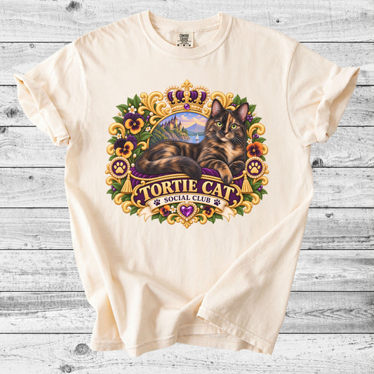 Tortoiseshell Cat T-Shirt | Cute Cat Lover Gift
